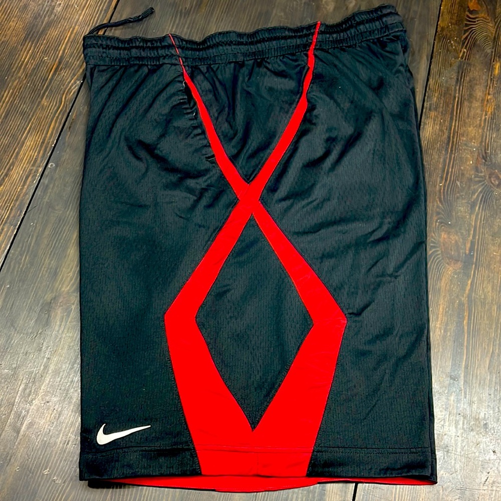 Nike Basketball shorts XXL